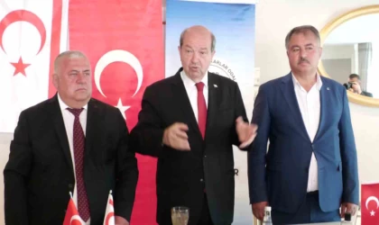 KKTC Cumhurbaşkanı Tatar, Denizli esnafıyla buluşmasında Rum tarafına sert mesaj verdi
