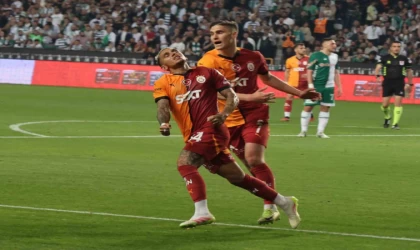 Lucas Torreira bu sezonki 4. golünü attı