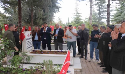 Malatya Gazi ve Şehit Aileleri Derneği’nde bayrak değişimi