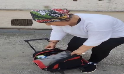 Maltepe’de deprem anında deprem çantasını alarak dışarı çıktı