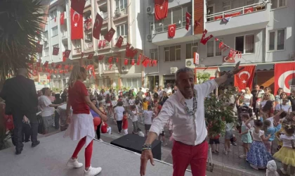 Marmaris’in miniklerini doyasıya eğlendi