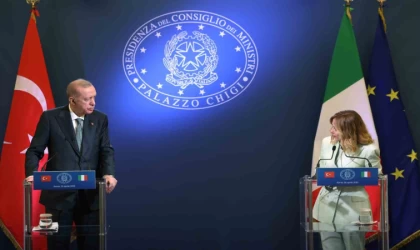 Meloni: ”İkili ticaret hacmimizin 40 milyar euro seviyesine ulaşmasını hedefliyoruz”