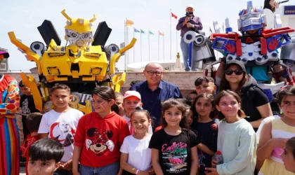 Mersin Erdemli’de çocuklar şenlikte buluştu