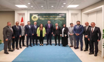 Milletvekili Erbaş ve MHP’li başkanlar bakanlarla görüştü