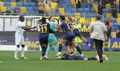 MKE Ankaragücü - Çorum FK maçı sonrası kavga
