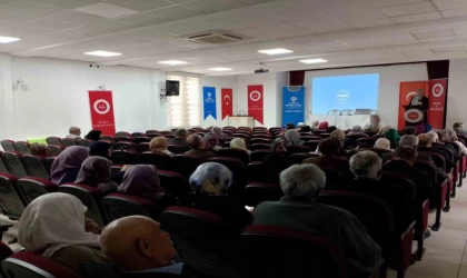 Muğla’da hac seminerleri devam ediyor