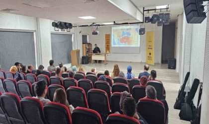 Öğretmen Akademileri etkinlikleri sürüyor