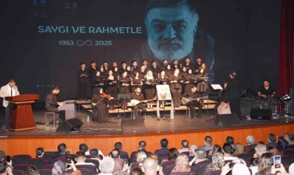 Öğretmenler korosu Kahtalı Mıçe’yi anma gecesi düzenledi