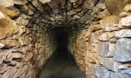 Okul inşaatında tarihi su sarnıcı ortaya çıktı