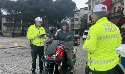 Ordu’da motosiklet sürücülerine sıkı denetim: 4 saatlik denetimde 70 bin 269 lira ceza yazıldı