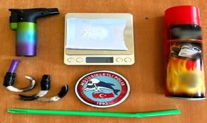 Polis bir haftada 8 bine yakın kişinin ve 2002 aracın sorgulamasını yaptı