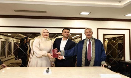 Tahmazoğlu’ndan yeni evlenecek çiftlere sürpriz