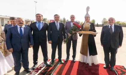 TBMM Başkanı Kurtulmuş Kırgızistan’da