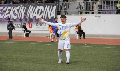 TFF 2. Lig: Belediye Derincespor: 2 - Giresunspor: 1