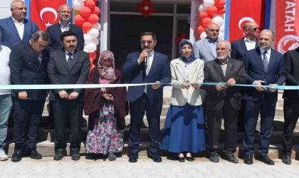 Trafik kazasında hayatını kaybeden öğretmenin ismi imece usulü inşa edilen okulda yaşatılacak