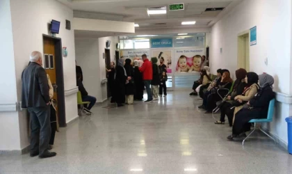 Uzmanından uyarı: ”Şartlar uygunsa normal doğum tercih edilmeli”