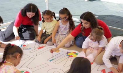 Vodafone Gönüllüleri, Gaziantepli çocukların 23 Nisan coşkusuna ortak oldu