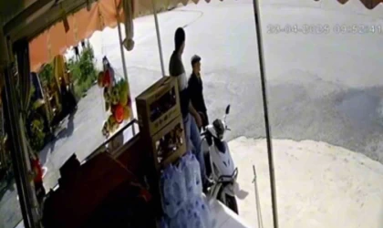 Yaşlı adamın şapkası işletmecinin aklını başından aldı: Bir anda kendini yerde buldu