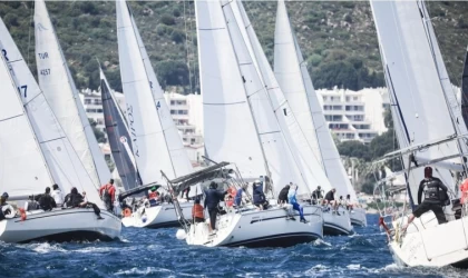 Yelkenler zirveye açıldı