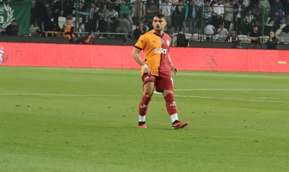 Yunus Akgün, Galatasaray ile 100. maçına çıktı