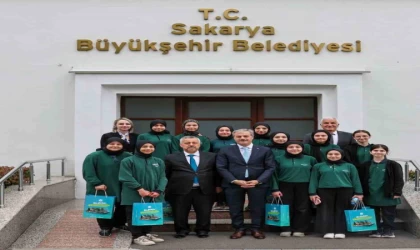 Yusuf Alemdar’ın başkanlık koltuğuna Zeynep geçit: ”Yarının geleceği bizim elimizde”