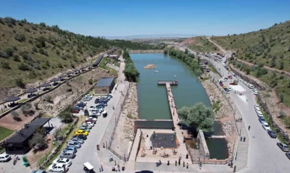 Zincidere Göleti’ne giden su yollarına yaz bakımı