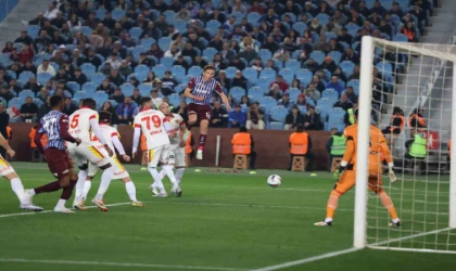 Ziraat Türkiye Kupası: Trabzonspor: 0 - Göztepe: 0 (İlk yarı)