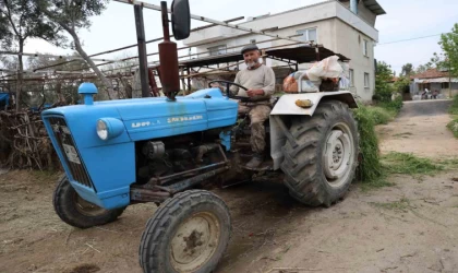 Ahmet Dede, gençliğini toprağa ve çiftçiliğe borçlu