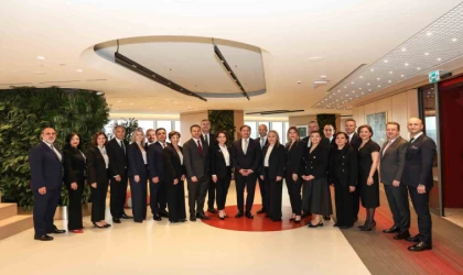 Akbank üst yönetiminde yeni dönem