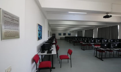 Akdeniz Üniversitesi’nde nesilden nesile eğitim desteği