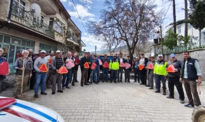 Akşehir İlçe Jandarma Komutanlığı’ndan traktör kazalarını önleme çalışması