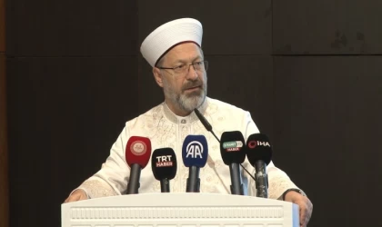 Ali Erbaş: ”İnsanlık, cinsiyetsiz bir toplum oluşturma çabası içine giren sapkın bir anlayışla karşı karşıyadır”