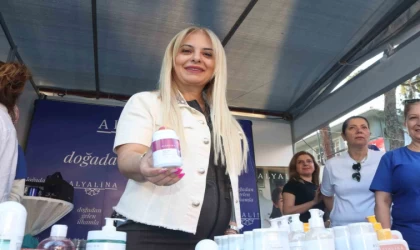 Alyalina Kozmetik, Bayındır Çiçek Festivali’nde doğal ürünleriyle dikkat çekti