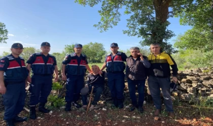 Alzheimer hastası kayıp şahsı jandarma buldu