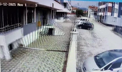 Amasya’da deprem anı kamerada