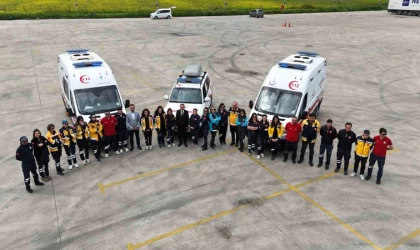 Ambulansların yeni kahramanları: 16 kadın sürücü