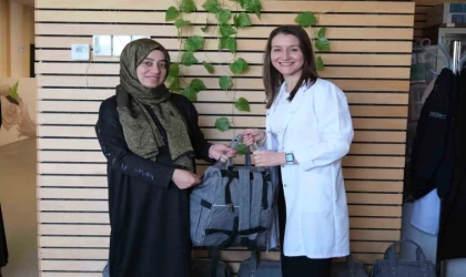 Anne ve anne adaylarına bebek sağlığı eğitimi