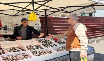 Av sezonu sona ermesine rağmen Zonguldak’ta tezgahlar şenlendi