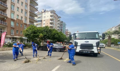Aydın Büyükşehir Belediyesi ekipleri kent genelinde çalışmalarını sürdürüyor