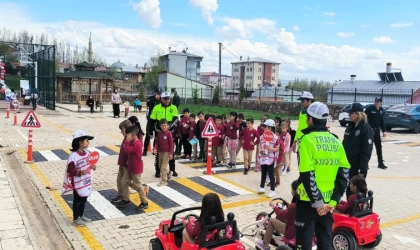Aydıntepe’de Trafik Haftası nedeniyle etkinlik düzenlendi
