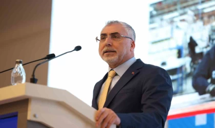 Bakan Işıkhan: ”10 bin engelli bireye kamuda iş fırsatı sunulacak”