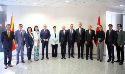 Bakan Şimşek, Kuzey Makedonya Maliye Bakanı Kochoska ile bir araya geldi