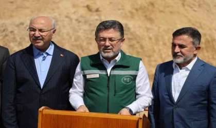 Bakan Yumaklı: ”Yapay zeka sulama sistemlerine de entegre oldu”