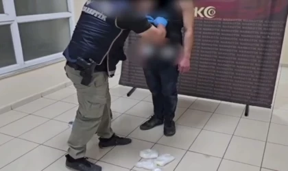 Batman’a hava ve kara yolu üzerinden uyuşturucu sokmaya çalışan 2 kişi tutuklandı