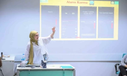 Beşiktaş Belediyesi’nden 65 yaş üstü vatandaşlara Dijital Okuryazarlık Eğitimi