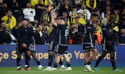 Beşiktaş, Fenerbahçe’ye karşı 20 yıllık hasreti sonlandırmak istiyor