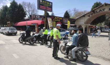 Beyşehir’de kask takmayan motosikletliler kameralardan belirlenip ceza yazılıyor