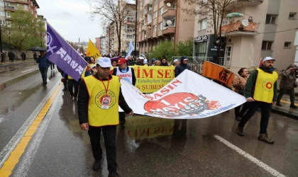 Bölücü slogan iddiası gerginliğe neden oldu