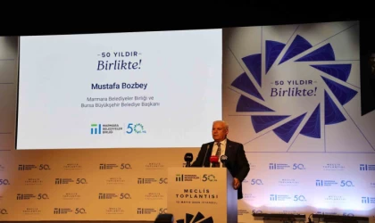 Bursa Büyükşehir Belediye Başkanı Bozbey: ”En ivedi zamanda Marmara Denizi’ni kurtarmak için birlikte harekete geçelim”