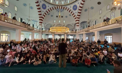 Çocuklara önemli uyarı: ”Sosyal medyada görülen her bilgiye inanmayın”